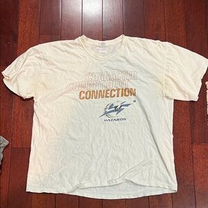 Wizards basketball NBA Graphic T-Shirt vintage Gildan Verizon Center